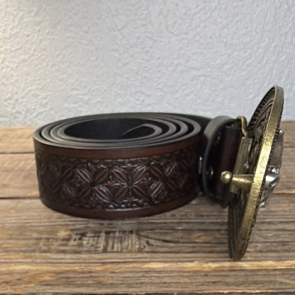 Western Americana Tooled Brown Leather Belt w/ Oval Longhorn Steer Head Buckle